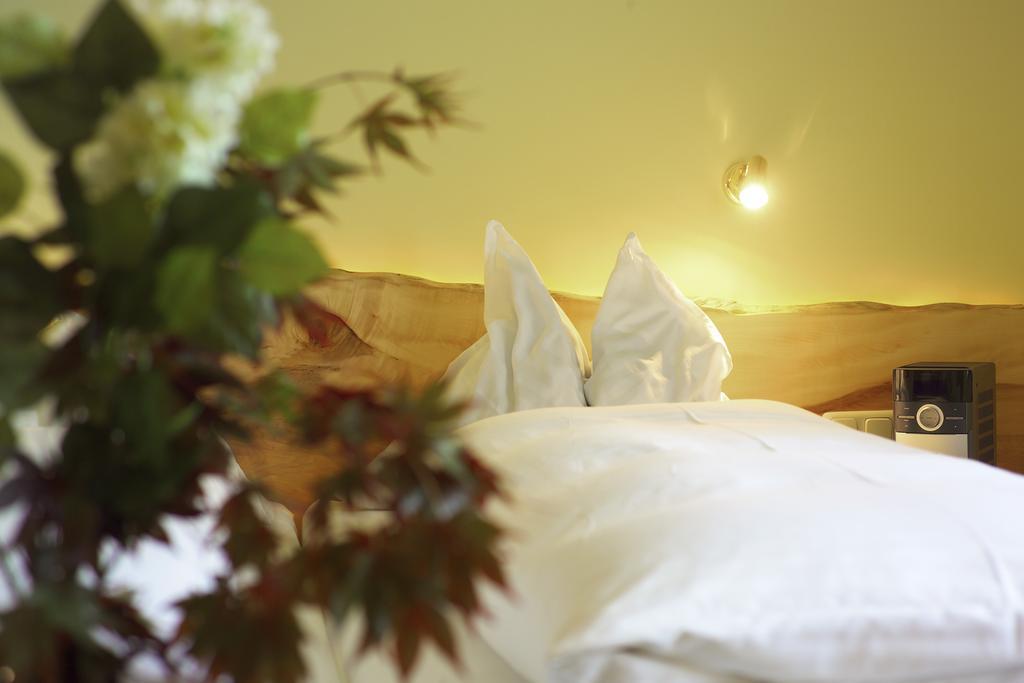 Hotel & Restaurant Ragginger Attersee Nußdorf am Attersee Pokój zdjęcie